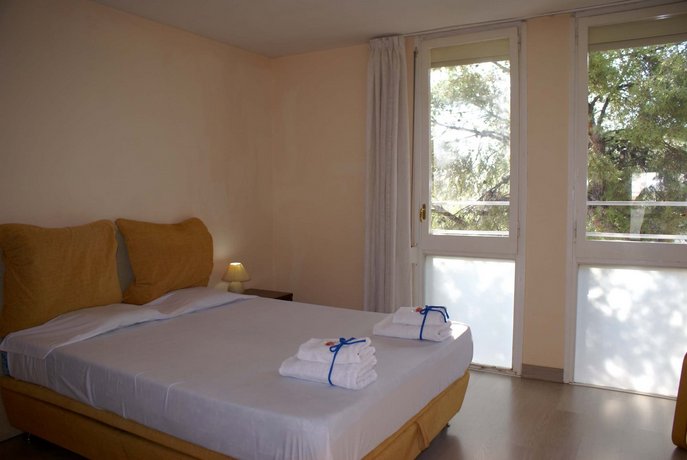 SUN POOL DUPLEX VILANOVA APARTMENT HUTB-042304