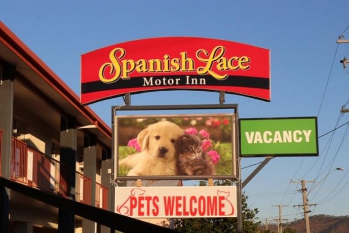 Photo: Spanish Lace Motor Inn