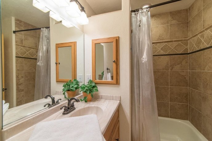 Gamara 3 Bedroom Holiday Home By Tahoe Truckee