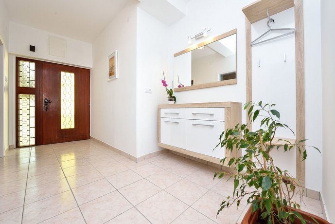 Apartments IVKA Petrcane