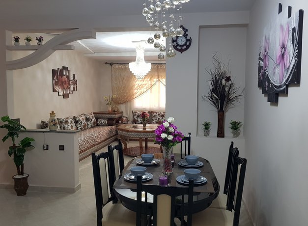 Lilia-appart Luxe confort et calme dans 130 m2 et 4 chambres avec garage au coeur d'Oujda