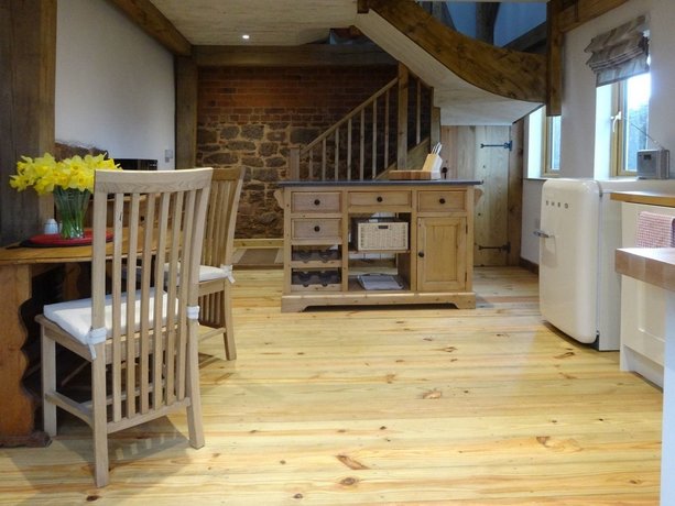 The Woodshed Upton Pyne