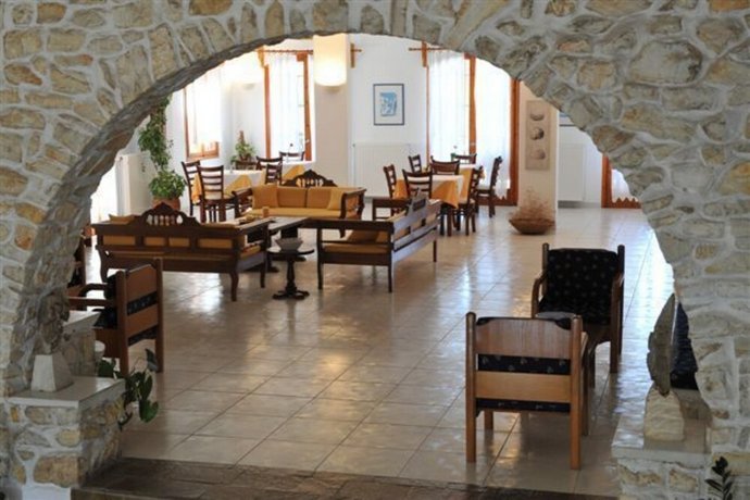 Eri Hotel