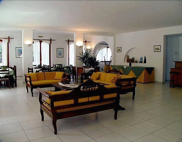 Eri Hotel