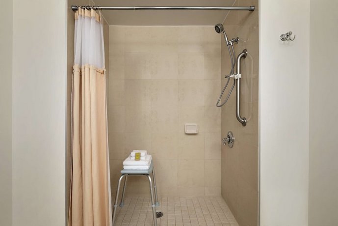 Hilton Charlotte Executive Park