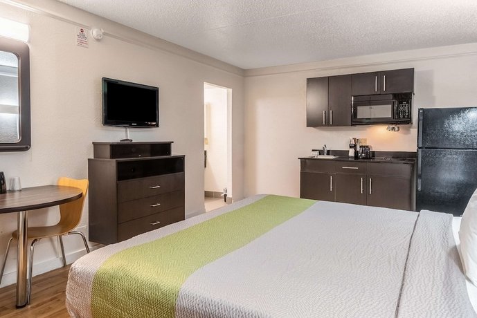 Studio 6 Fort Worth West Medical Center