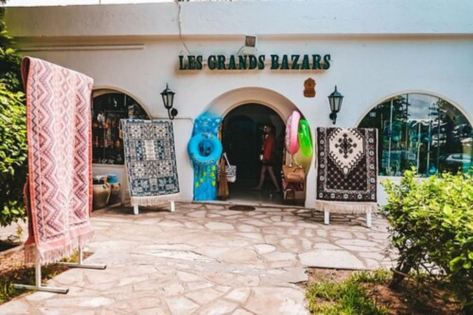 The Orangers Beach Resort and Bungalows