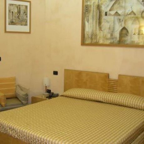Hotel Clarean