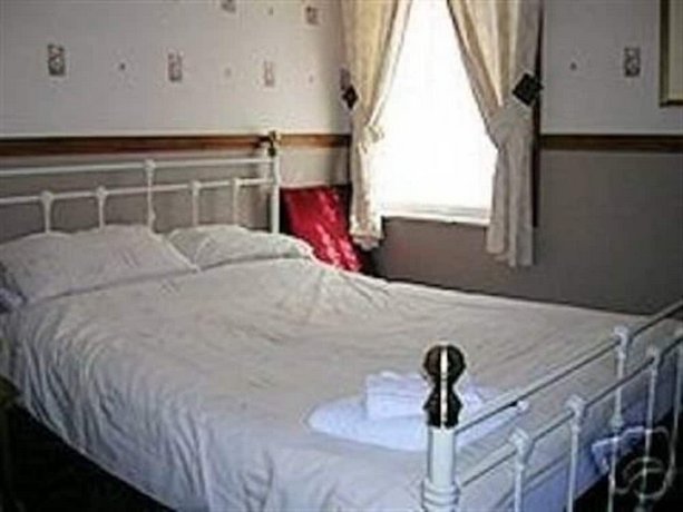 Roselea Hotel - St Chads
