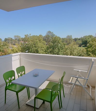 Nero D'Avorio Aparthotel