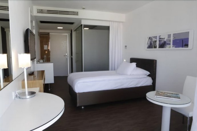 No 19 Boutique Hotel