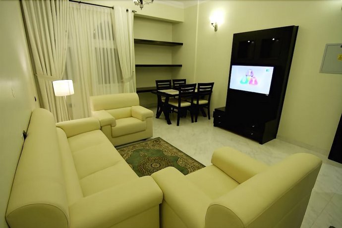 Remas Hotel Suites