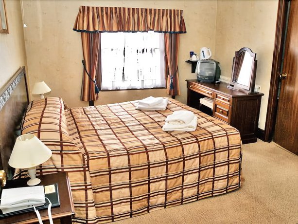 Pilgrims Hotel