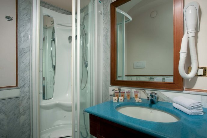 Mar Hotel Alimuri