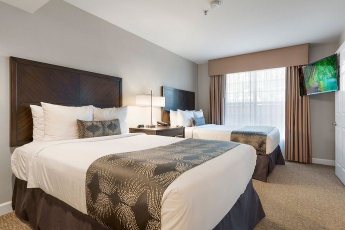 Chase Suites Brea