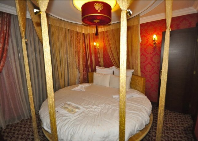 Salinas Istanbul Hotel