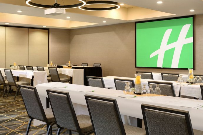 Holiday Inn Oakland Airport
