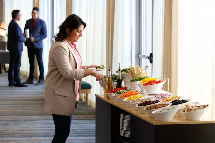 Holiday Inn Oakland Airport