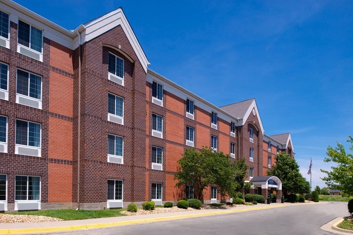 Candlewood Suites Olathe