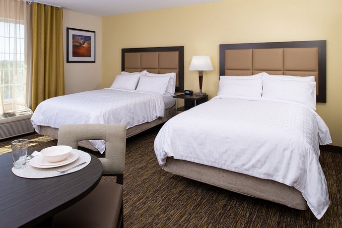Candlewood Suites Olathe