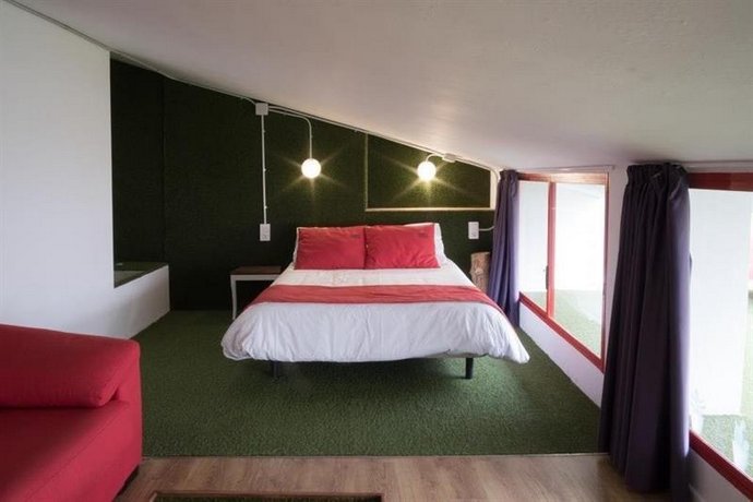 Tomate Rooms