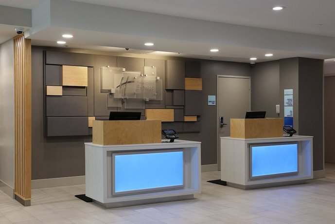 Holiday Inn Express Grand Rapids Southwest