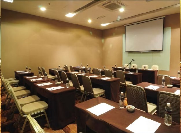 Sri Manja Boutique Hotel