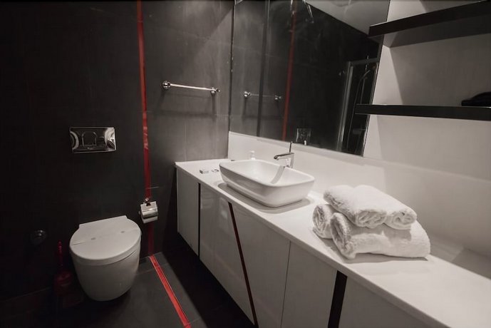 Koza Suites Apartments