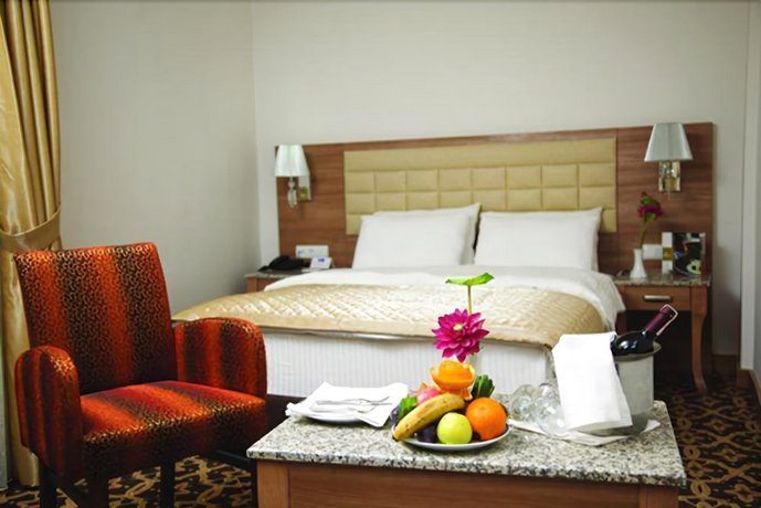The City Hotel