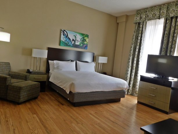 Holiday Inn Express Cleveland Downtown