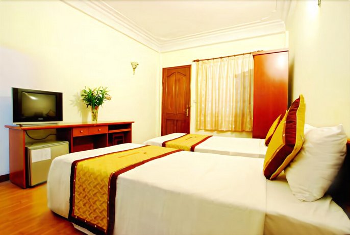 Grand Holiday Hotel 2