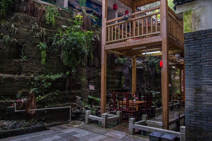 The Family Hotel In Yangshuo County