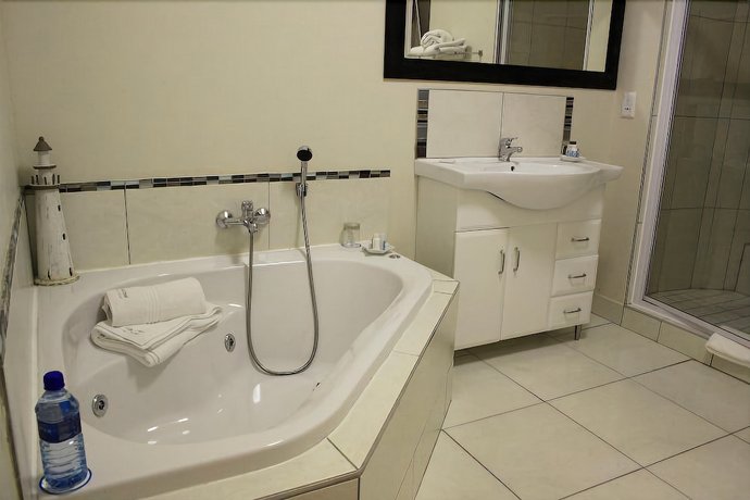SeaSide Hotel & Spa