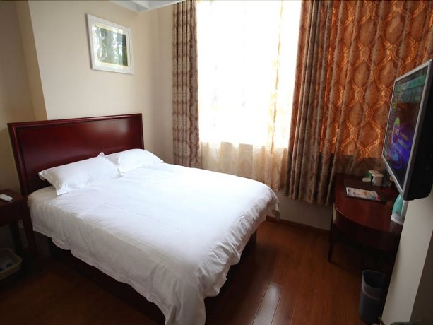 GreenTree Inn Jiangsu Nantong Pingchao Bus Station Express Hotel