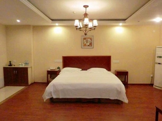 GreenTree Inn Jiangsu Nantong Pingchao Bus Station Express Hotel