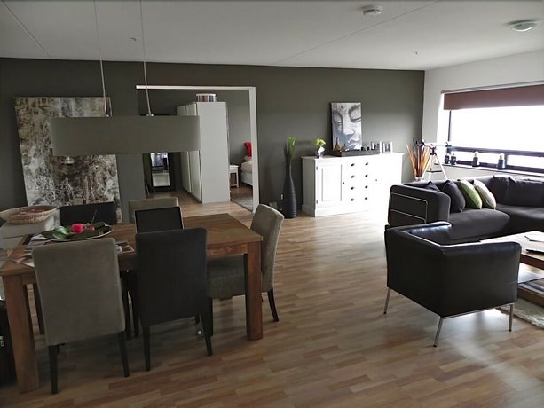 The Penthouse At The Hague Tower
