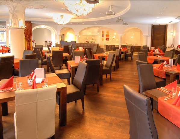 Hotel Latini Zell am See