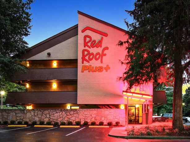 Red Roof Inn PLUS+ Atlanta Buckhead