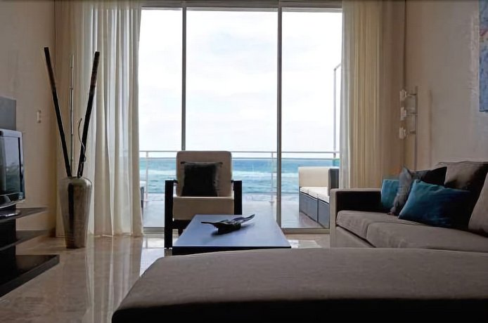 Watermark Luxury Oceanfront Residences