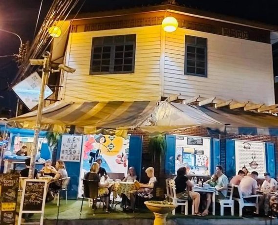 BaanBangkok Hostel