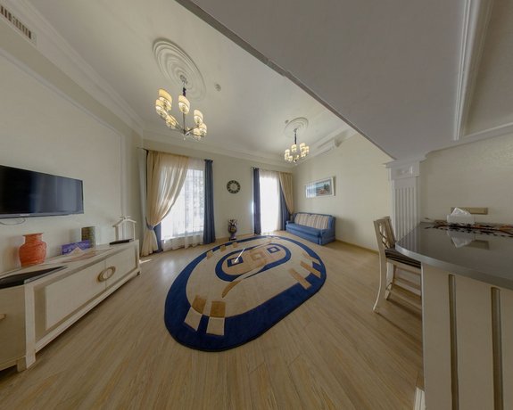 Metro Hotel Apartments