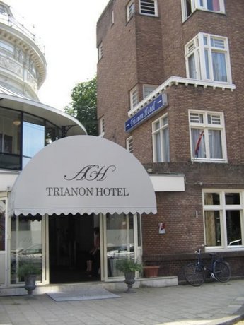 Budget Trianon Hotel