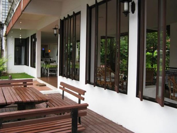 Baan Chueng Kao Resort