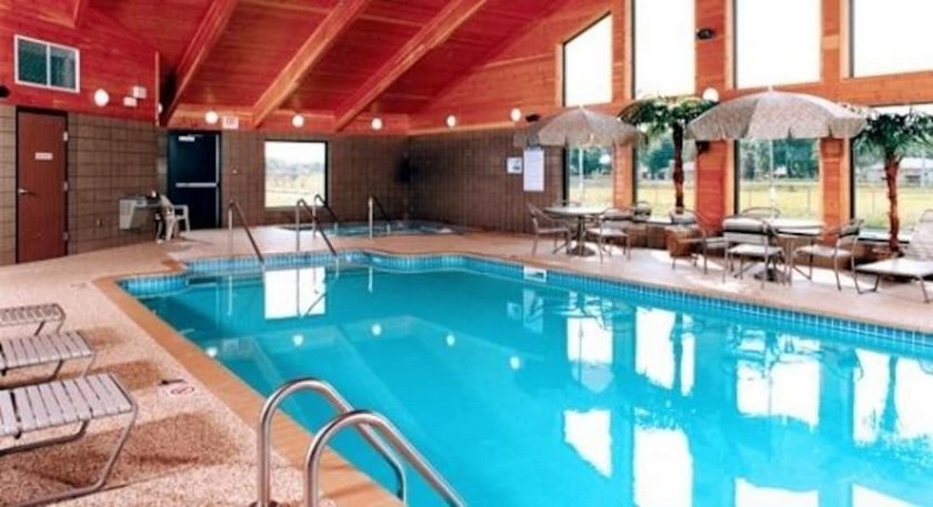 AmericInn by Wyndham Austin