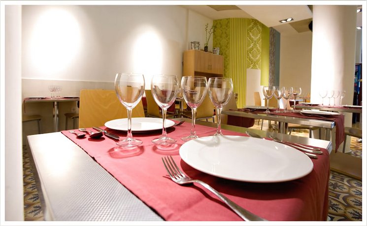 Hostal La Lonja