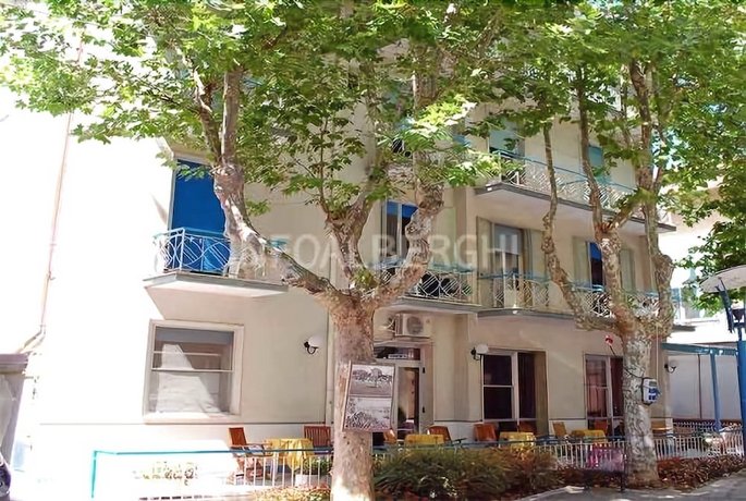 Hotel Villa Dei Platani
