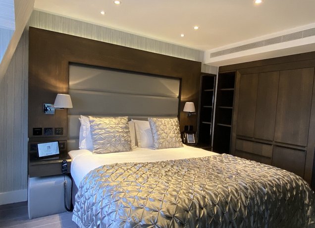 Eccleston Square Hotel