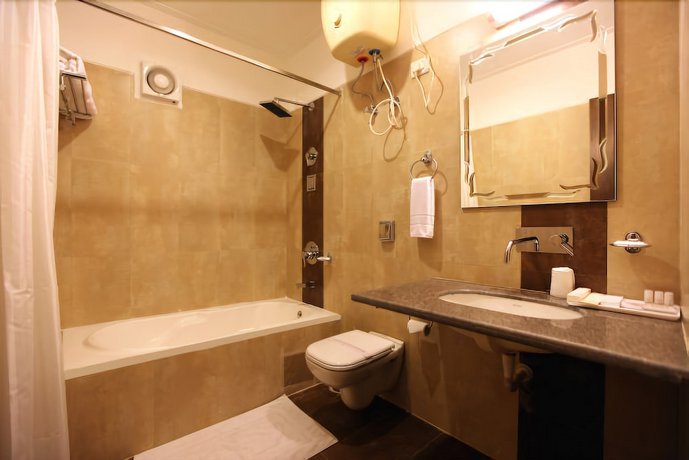 Airport Hotel Le Seasons New Delhi