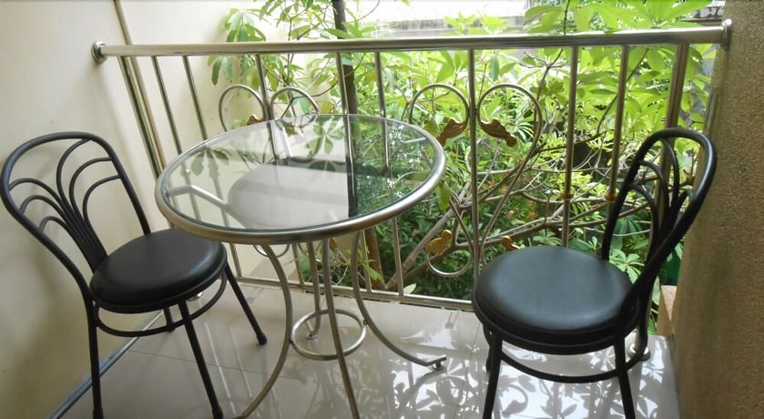 The Bang Khun Phrom Suites