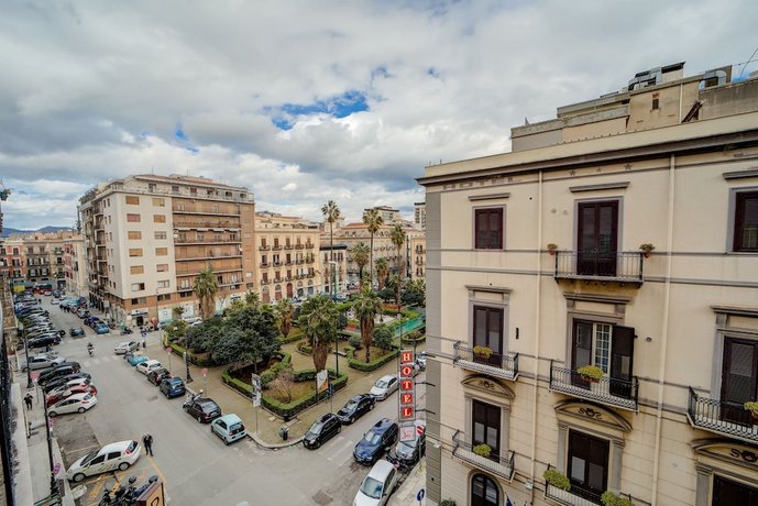 Liberty Suites Palermo